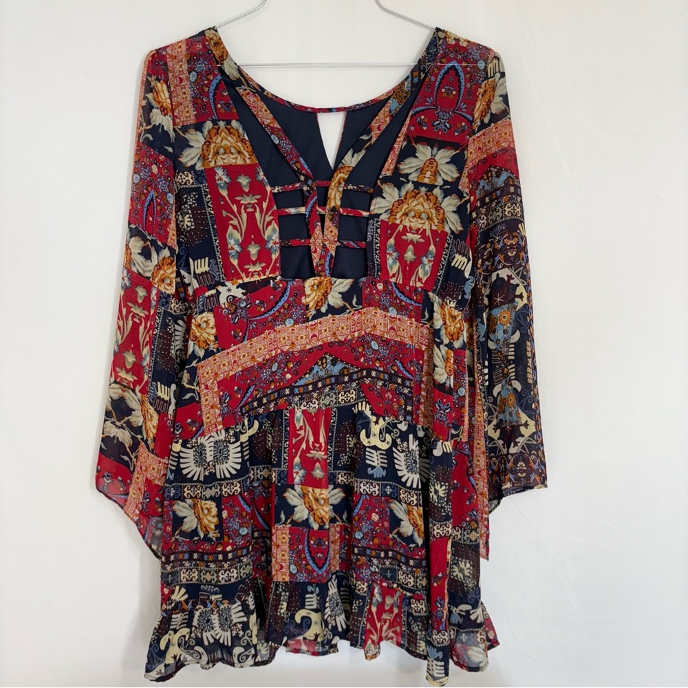 Altar’d State Women’s Boho Bell Sleeve Floral Dress Red Blue Size Medium - Picture 2 of 7